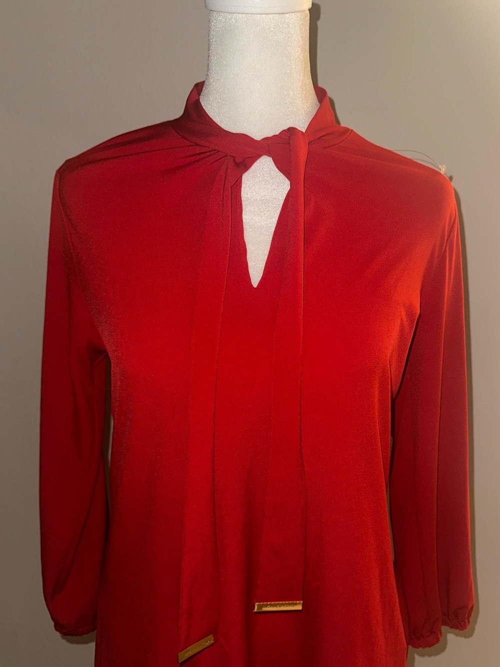 MICHAEL Michael Kors Red Tie-Neck Long Sleeve Blouse